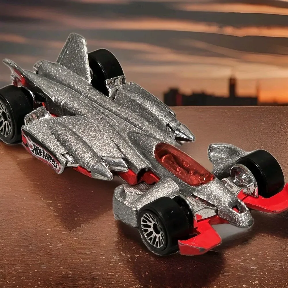 2001 Hot Wheels #34 First Editions 22/36 JET THREAT 3.0 Gray Diecast Car
